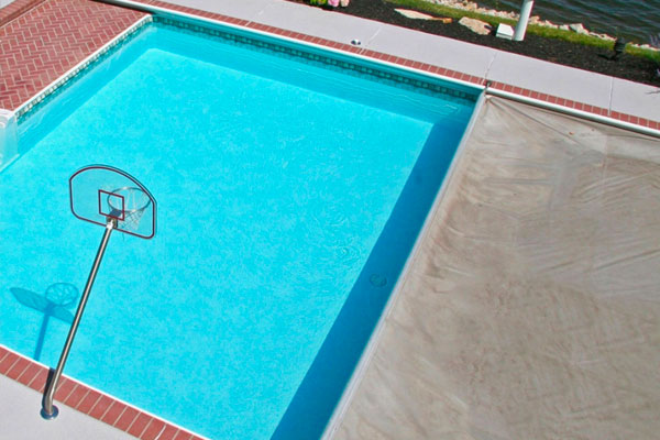 Automatic Pool Covers Family Image
