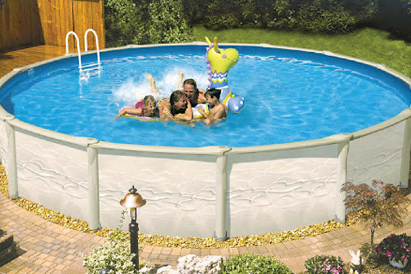 Discovery Above Ground Pool Family Image